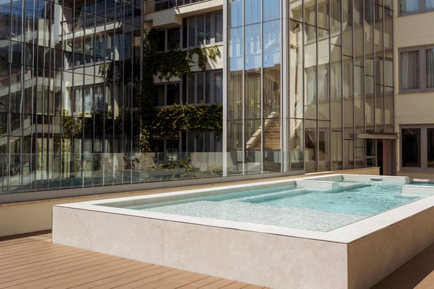 Iqhotel Firenze Pool 014